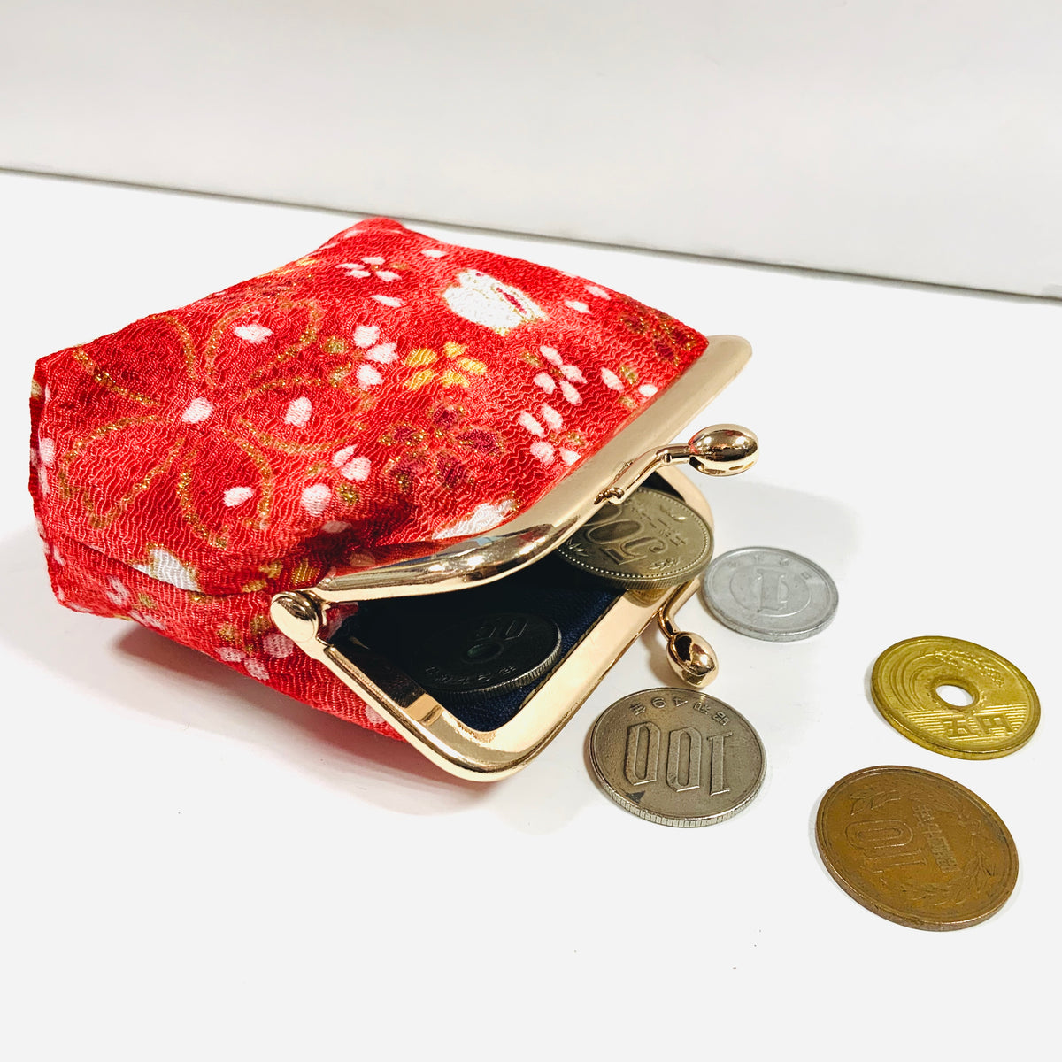 日本製 ちりめん 和雑貨 小銭入れ ぷっくりがま口】浅草お土産