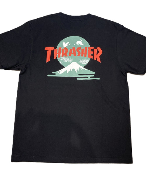 Load image into Gallery viewer, THRASHER Mt.FUJI T-Shirts
