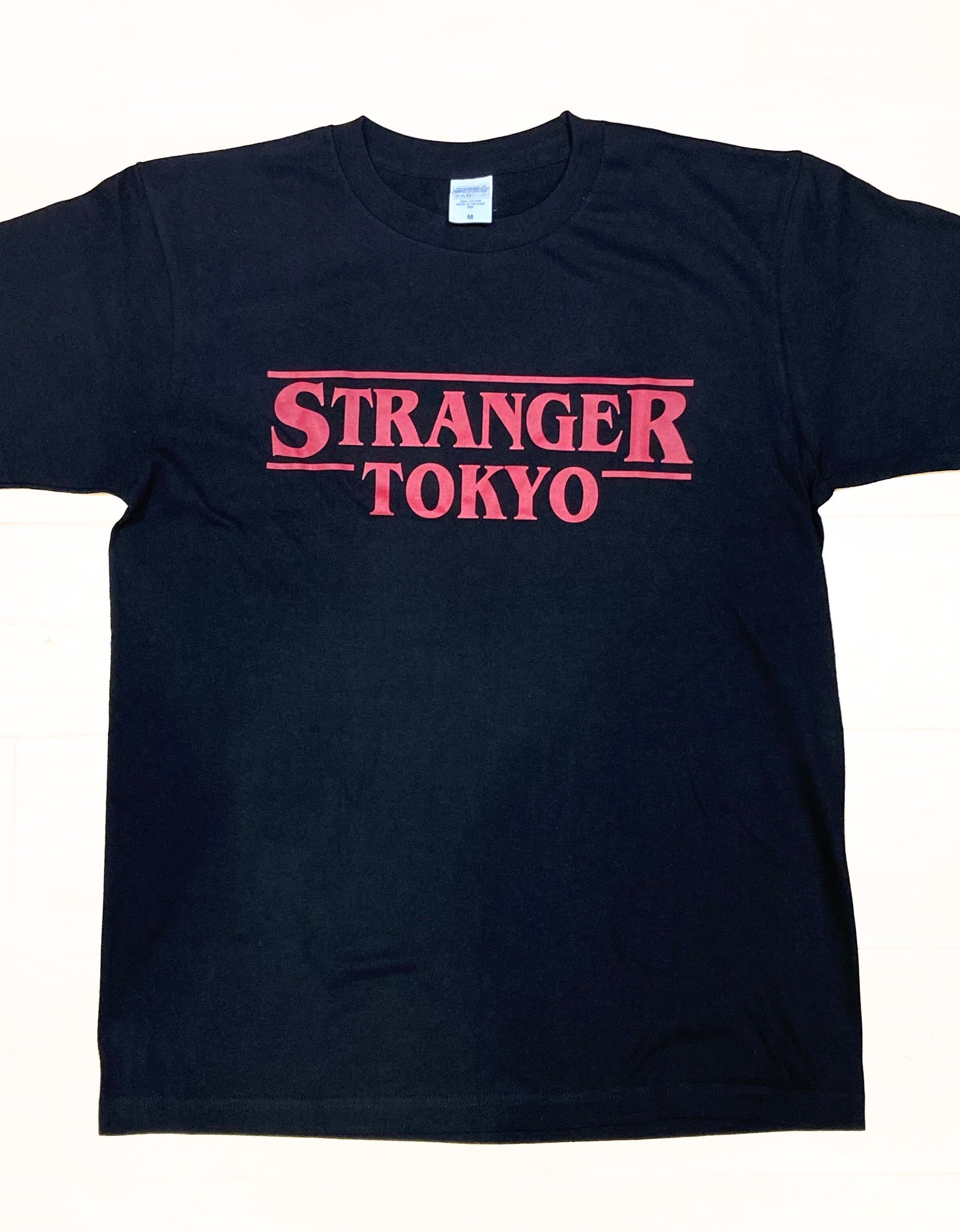 Stranger TOKYO Tシャツ